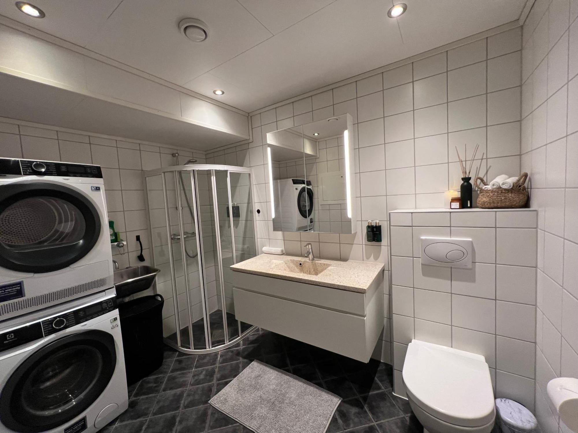Bratsberg Apartment - With Kitchenette And Free Parking トロンハイム エクステリア 写真